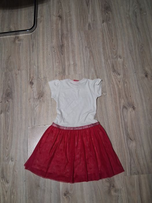 Sukieneczka dla dziewczynki Hello Kitty 122-128