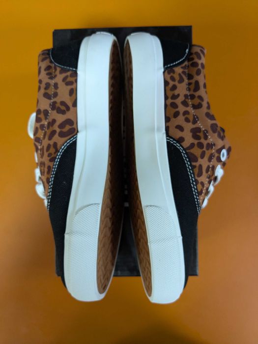 Hurley sneakersy tenisówki w panterkę rozm. 33,5