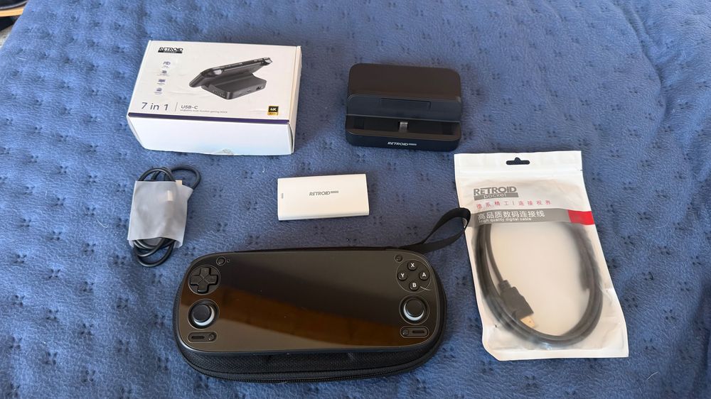 Retroid Pocket 5 + Retroid Dock + Case + other - COMO NOVO - preço Não Negociável