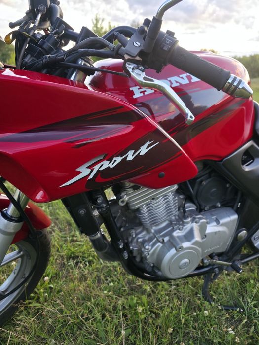 Мотоцикол HONDA cb 500 s