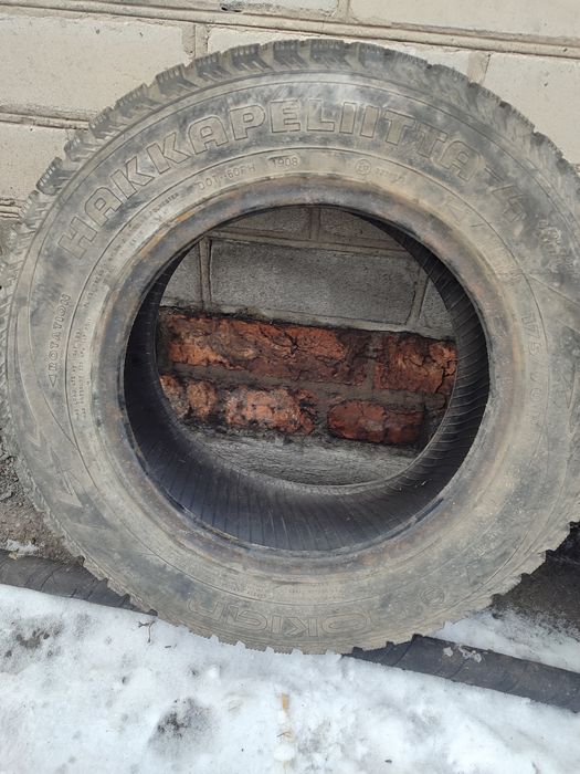 Продам резину  nokian 175.30.13