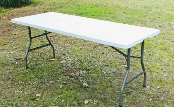 Стол раскладной для открытого воздуха длиной 180 см.