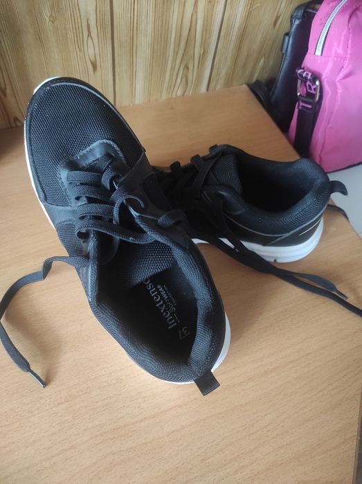 Buty nowe roz 37 bardzo leciutkie