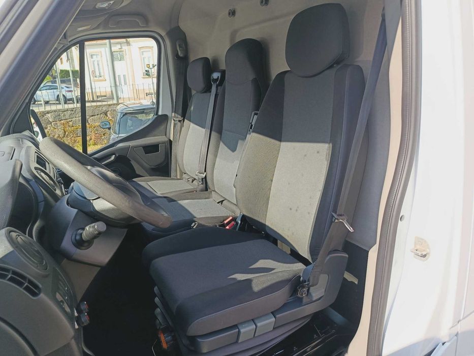 Renault Master 2.3 DCI 130cv L2H2