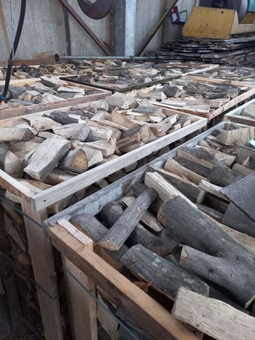 Дрова сухі рубані ( можлива доставка)