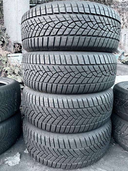 215 55 17 Goodyear Perfomance Gen 1 90% 2024 Шини Зима
