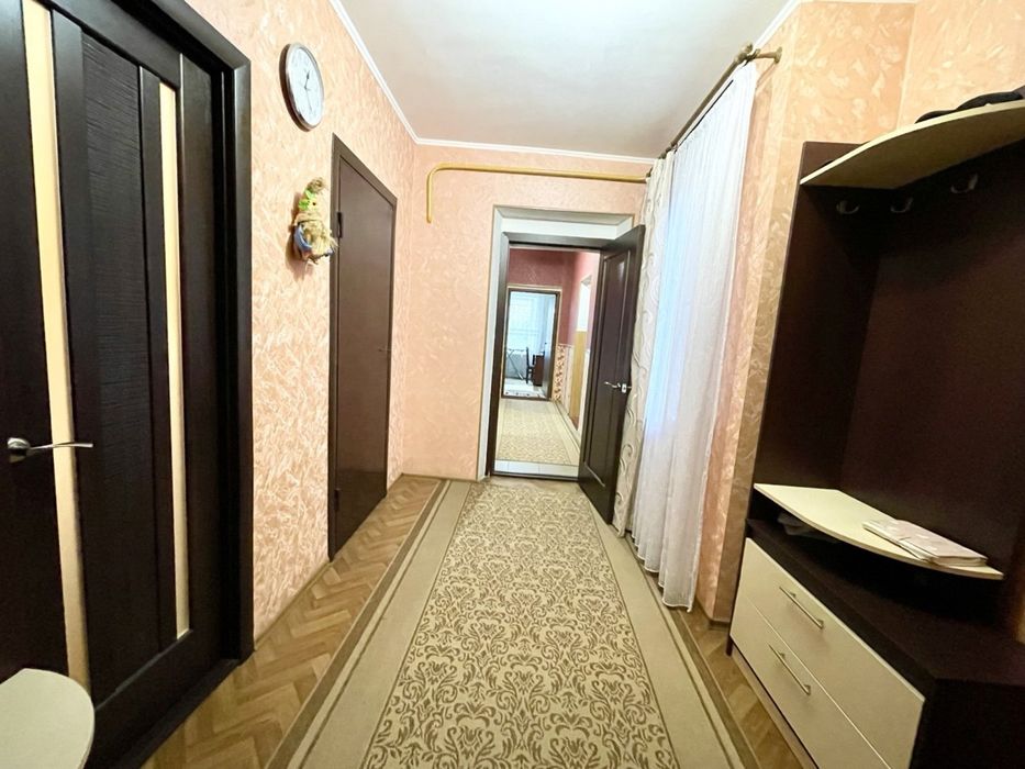 Продам будинок (частину) в Центрі! Район БСМП