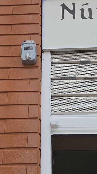 Automatismo de grade de loja