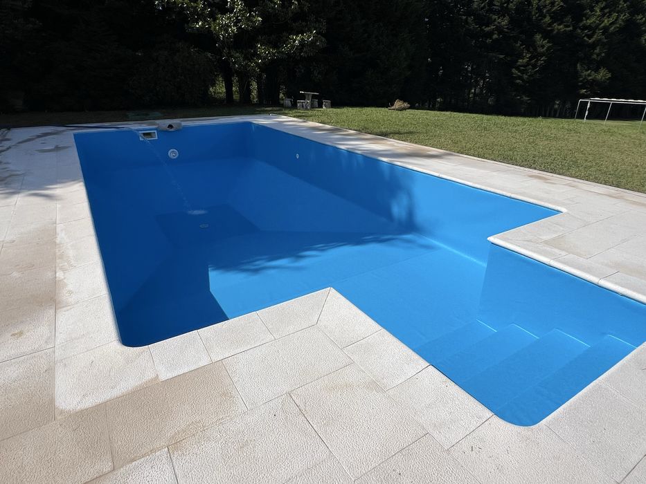 Revestimento de piscinas em tela armada. PVC