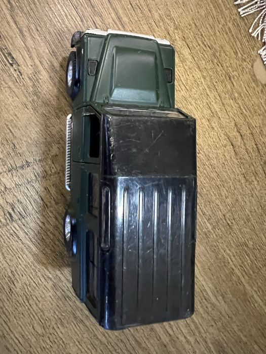 Машинка Land Rover метал