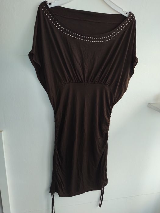 Túnica / Blusa comprida castanha – Manga morcego e franzidos com tachas Y2K - Tamanho XL