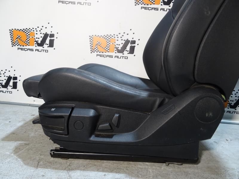 Bancos BMW Serie 5 F10 Pack M em Pele com Quartelas