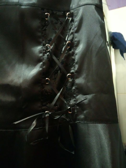 Нарядная шелковая блузка с шифоновыми рукавами и вставкой на груди 52-