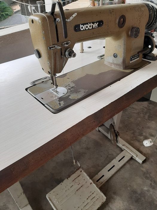 Vendo maquina de costura industrial