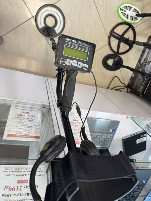 Wykrywacz metali Rutus Proxima - stan idealny