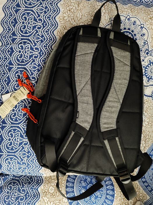Mochila O'Neill Cinzenta
