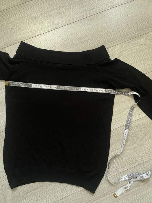 Джемпер з відкритими плечима chicoree