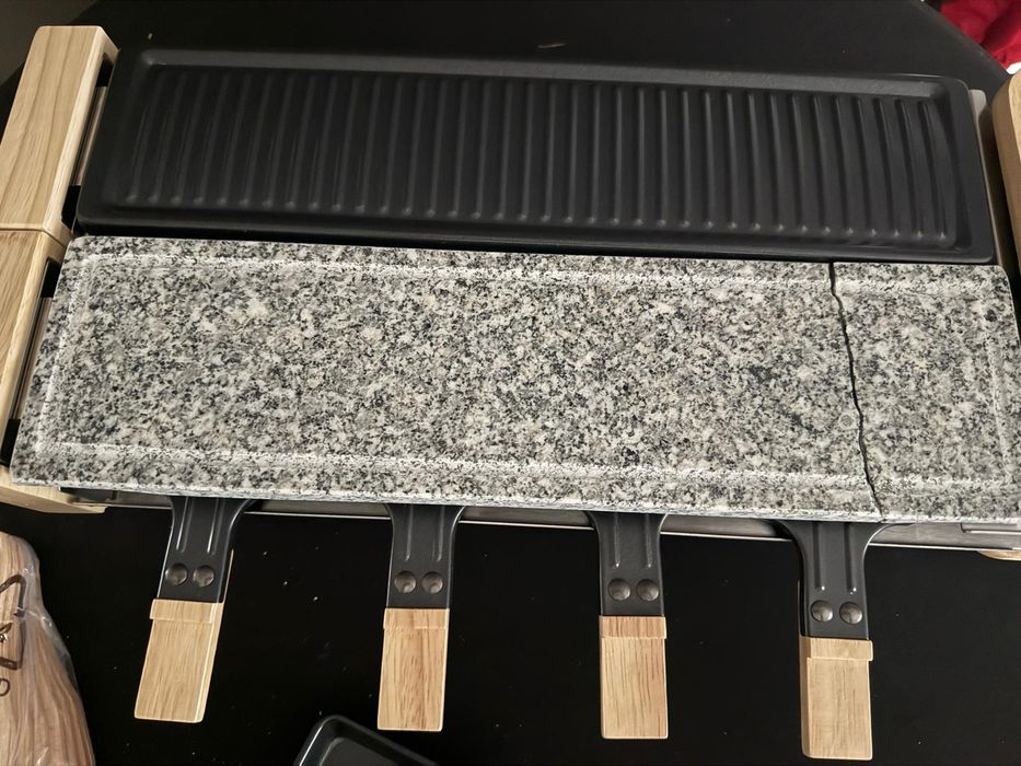 Grill Raclette H.Koenig WOD360 1400W 8 osób (pęknięty kamień, stan igła