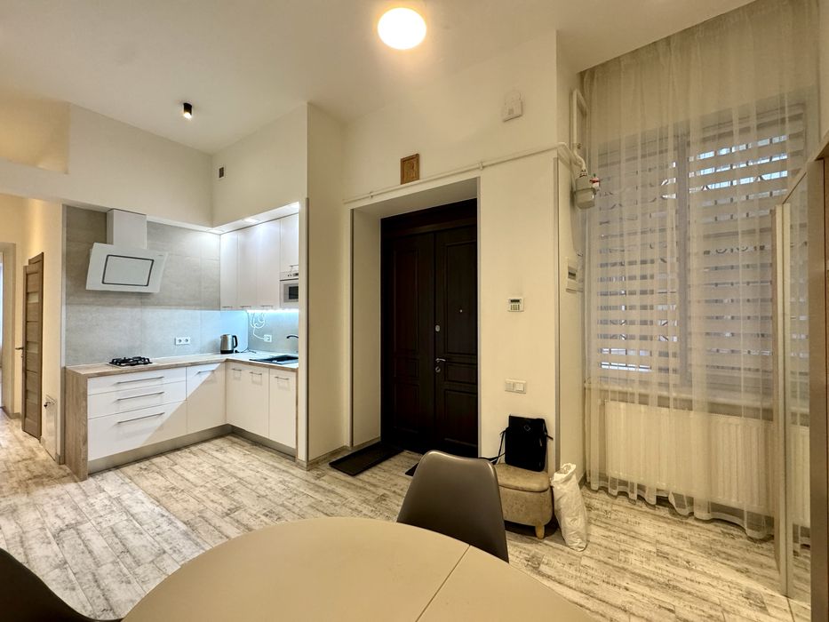 Оренда 1-кім квартири + кухня студія| ЦЕНТР ЛЬВОВА| проспект Свободи