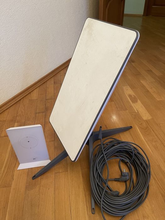 Офіційний старлінк Starlink і рюкзак для транспортування