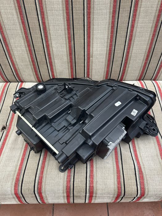 Фара Audi Q4 E-tron