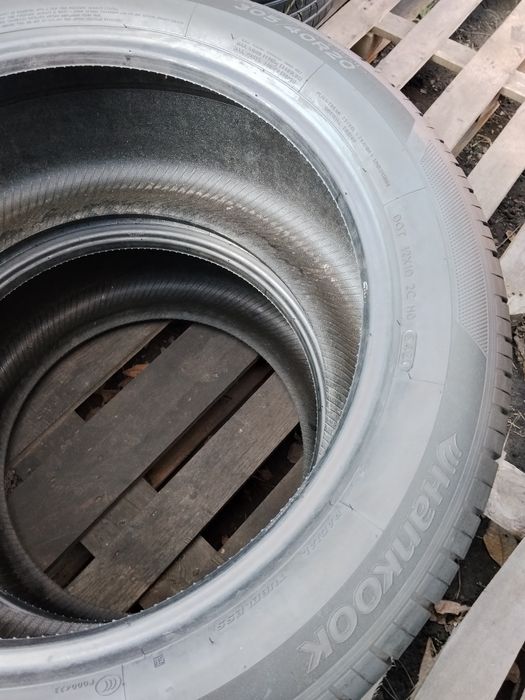 Hankook 305 40 r20 2шт шини bmw х5 літні б'у з Європи