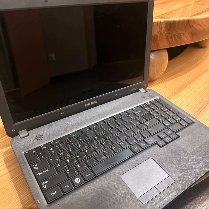 Продам ноутбук Samsung NP-SA31-JT01UA