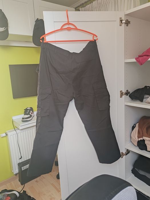 Spodnie DHL szerokie rozmiar L