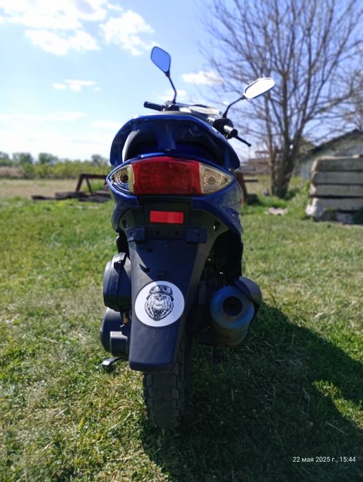 Продаю Скутер Спарк "Spark SP125S-14" в хорошем состоянии