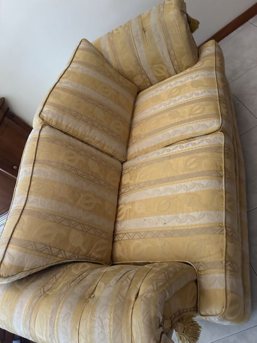 Sofa dois lugarea