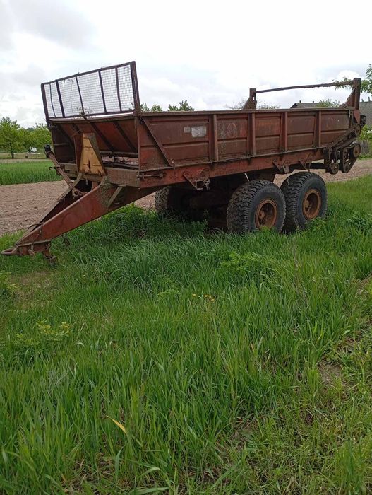 Гноєрозкидач на 10 т