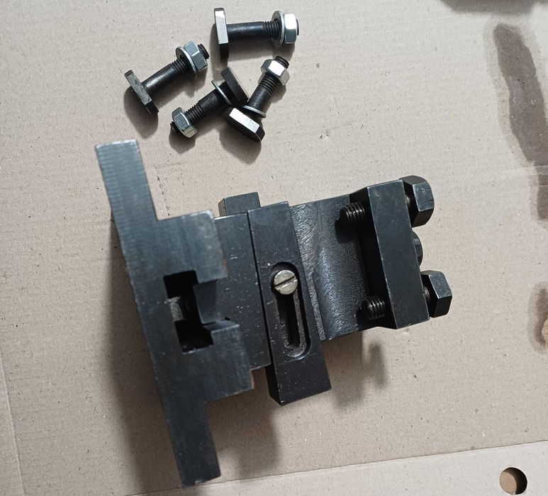 звортоній різцетримач ИЖ кулачки прямі зворотні на патрон 160 мм СРСР