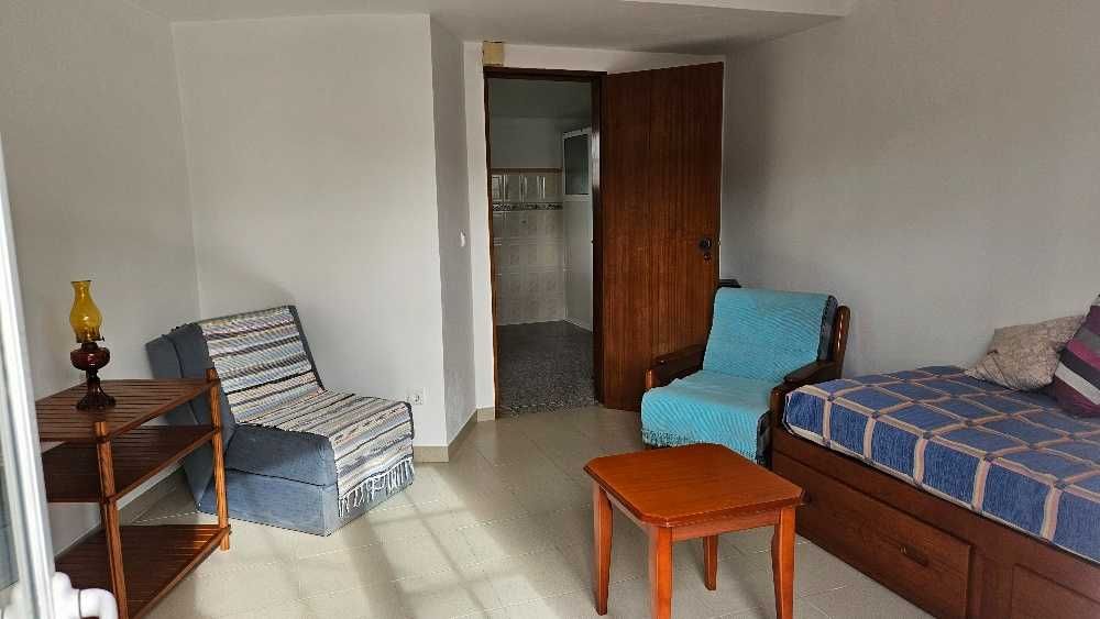 Casita T1 no campo.