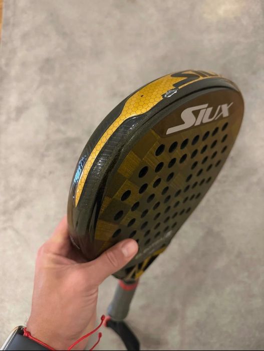 Raquete padel Siux electra pro ST4