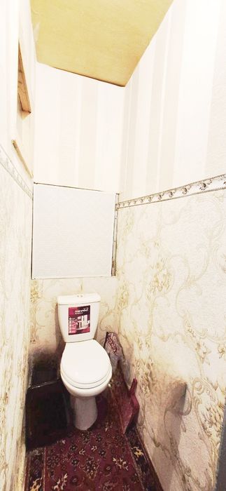 ПРОДАМ  2-кімнатну приватизовану квартиру в смт Черкаське.
 
Квартира