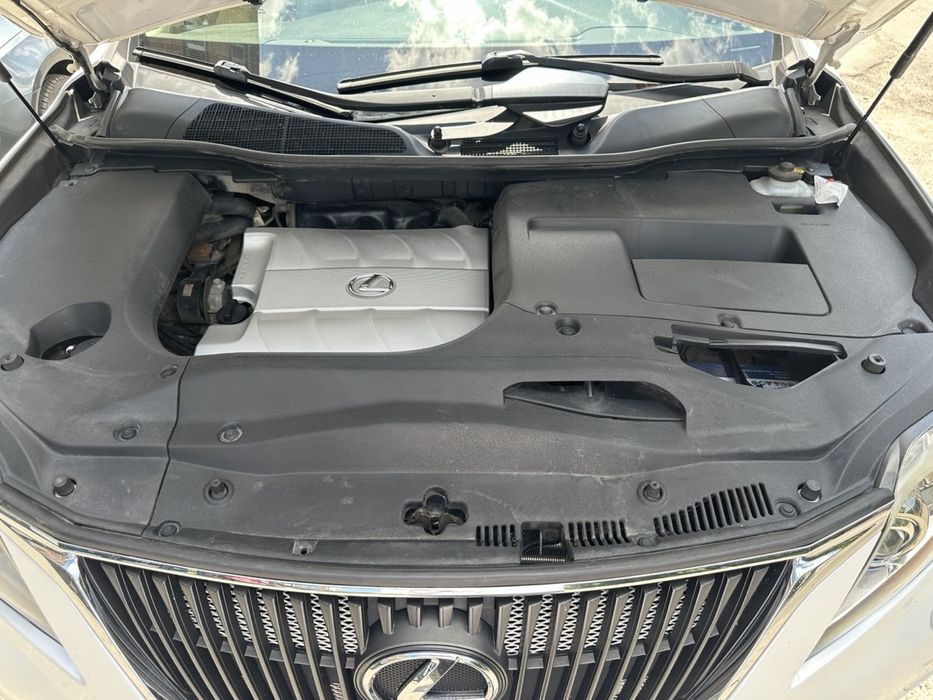 Лексус RX350 2011 рік випуску