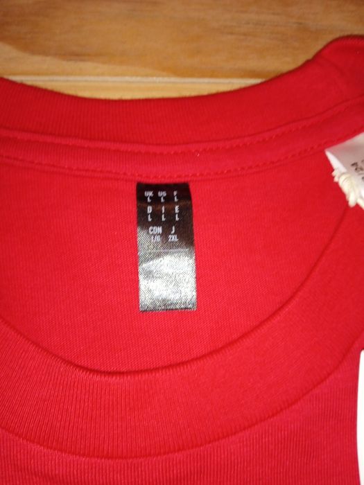 Adidas t shirt L nova com etiqueta
