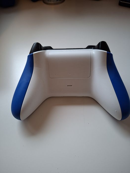 Comando PC/Xbox Wireless Azul e Branco