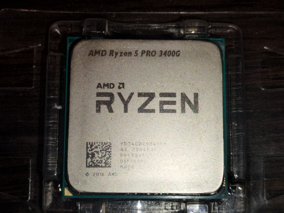 Процессор AMD Ryzen 5 pro 3400g