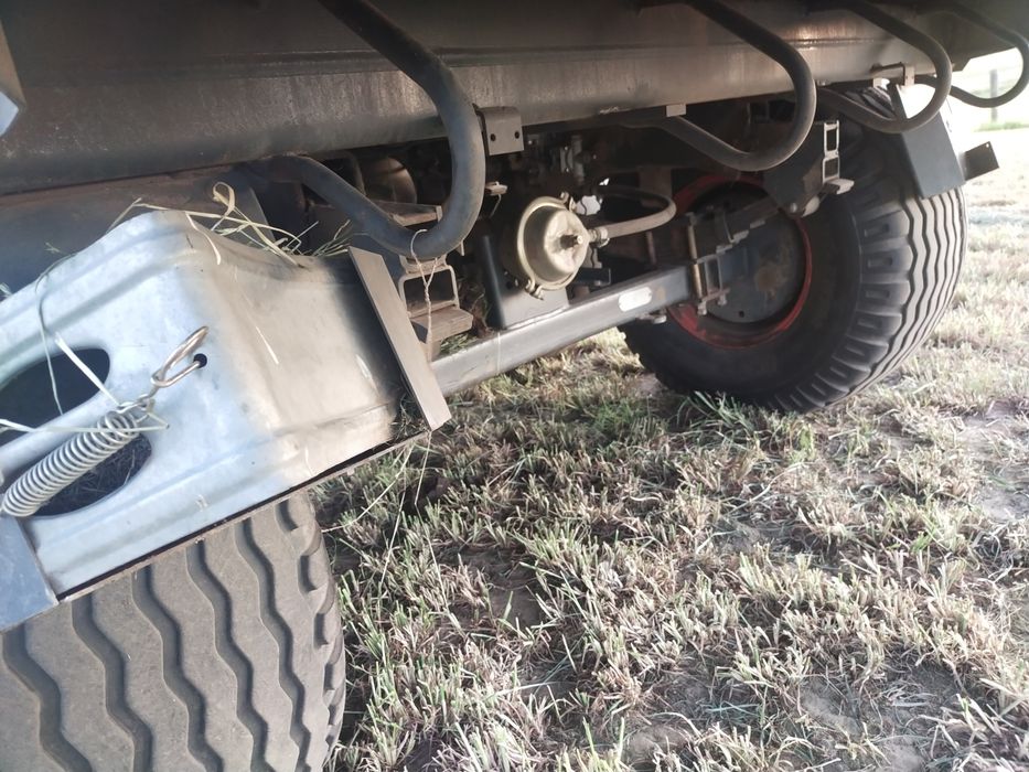 Przyczepa samozbierająca Claas quantum 4500s