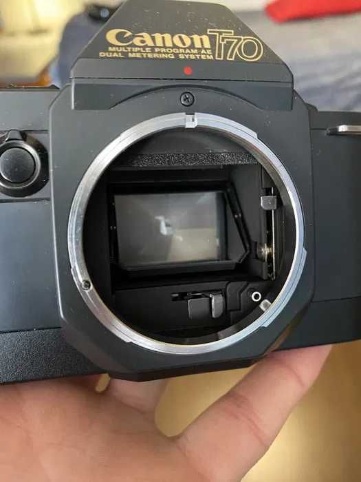 Canon T70 - Analog64751029486977121