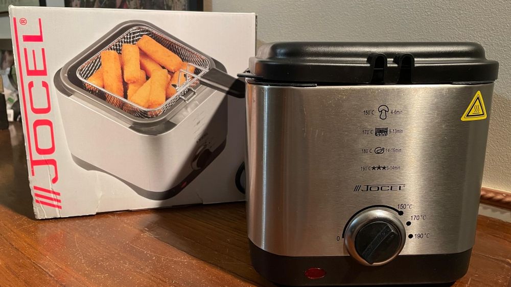 Fritadeira eléctrica Jocel como nova