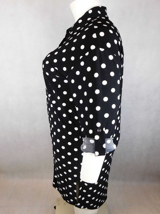 Komplet w grochy z koszulo-tuniką  Plus Size 2XL - 50/52