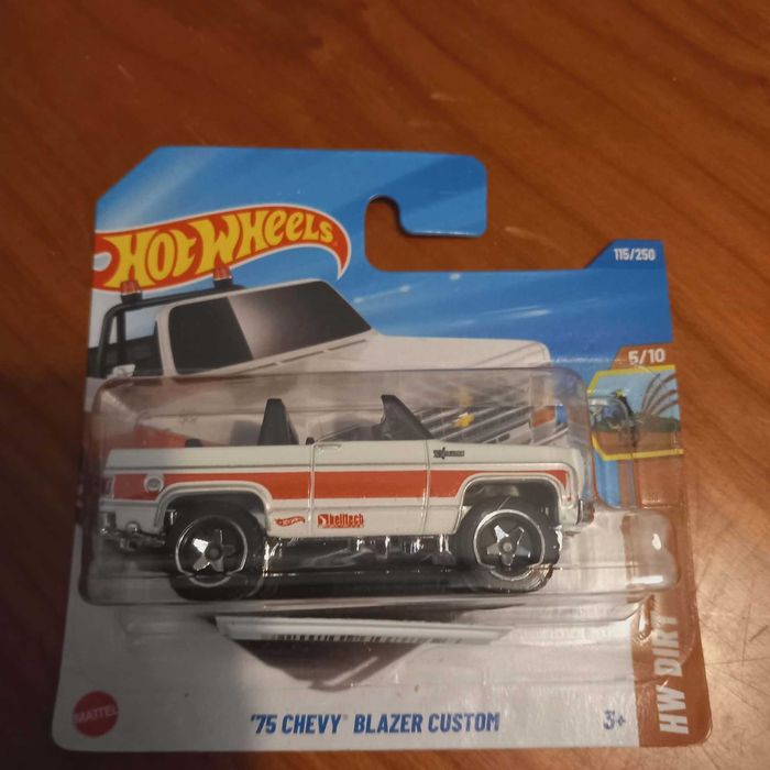 Hotwheels NOVOS 4x4 e trucks Chevy e Dodge com 20% de desconto