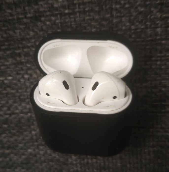 Airpods 1 с чехлом