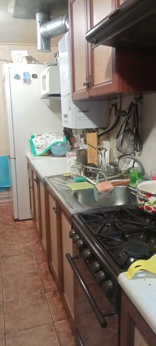 Продам дом на 2 входа в Жихаре 1. Сертификат