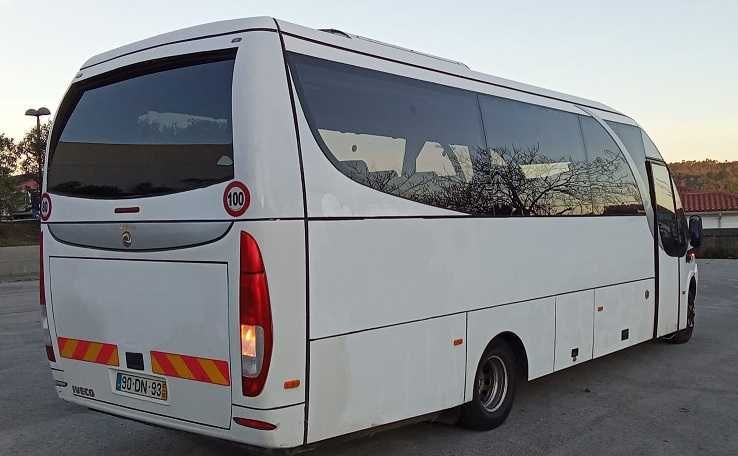Minibus / Autocarro Atomic IVECO 390 (177cv) 27 Lugares