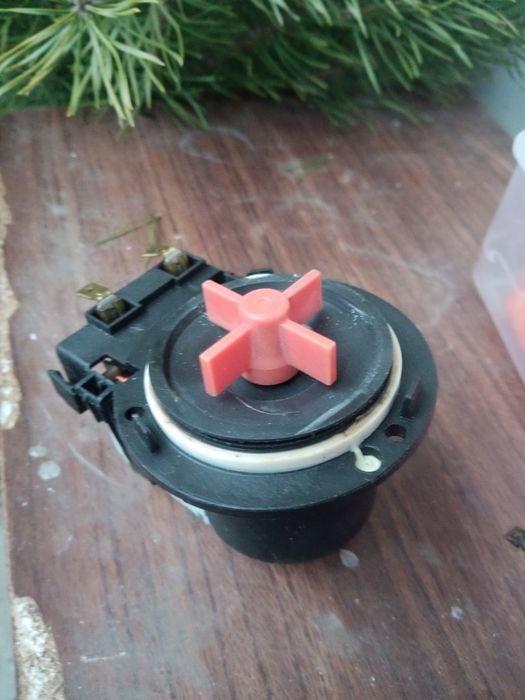 Продам б/у запчасти