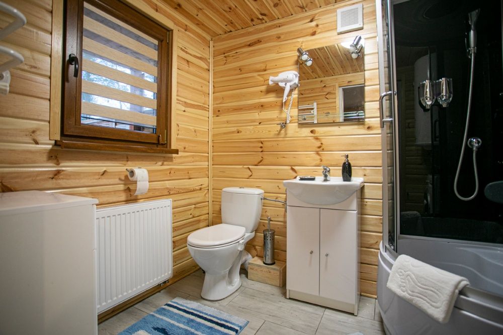 Domek SÓWKA w Lesie Jeziora BASEN Bilard Bania Sauna KASZUBY zapraszam