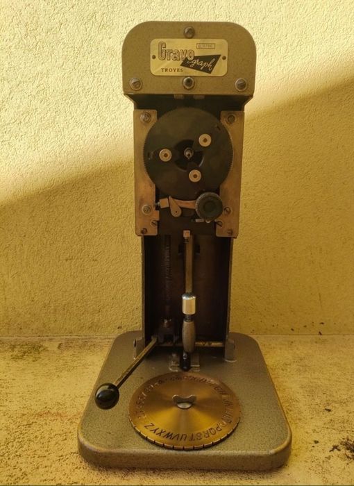 Máquina de Gravar Alianças